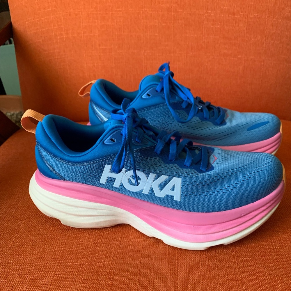 Hoka Bondi 8 size 6